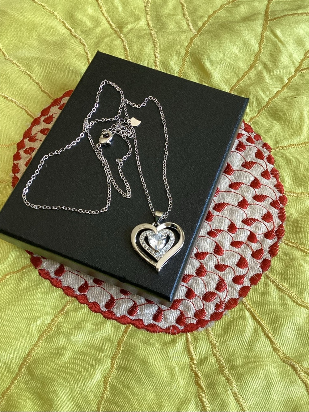 Sterling Silver Heart Pendant Necklace with Clear Crystal Accent 18”, NWOT